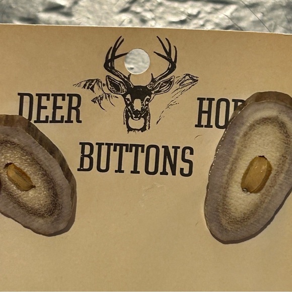 Vintage Rustic Deer Horn Button Set of 4 - Picture 3 of 4